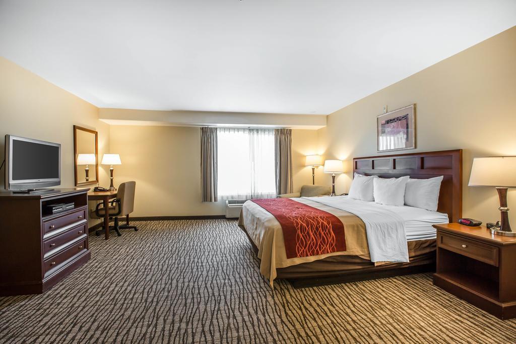 Comfort Inn Pomona Near Fairplex Экстерьер фото