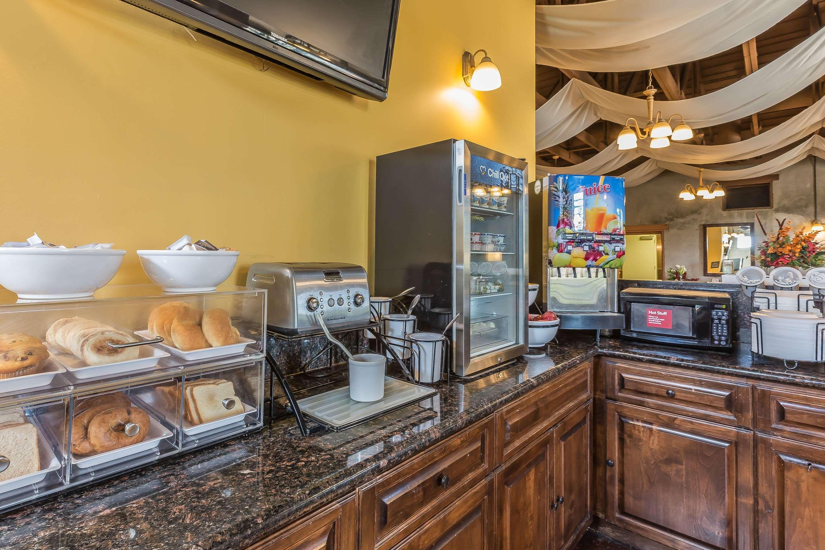 Comfort Inn Pomona Near Fairplex Экстерьер фото