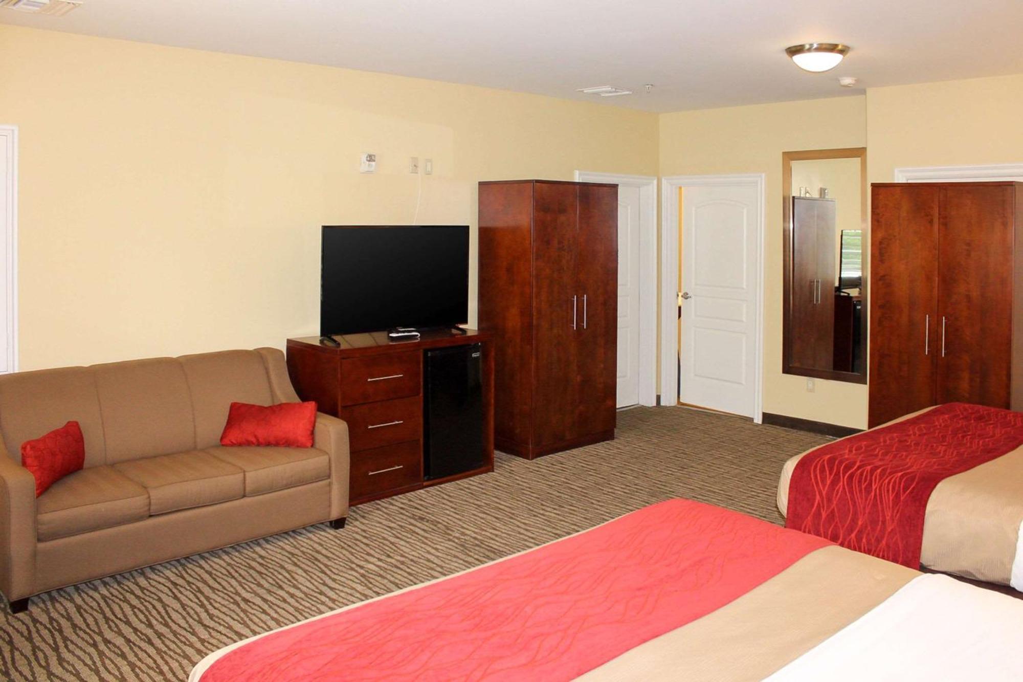 Comfort Inn Pomona Near Fairplex Экстерьер фото