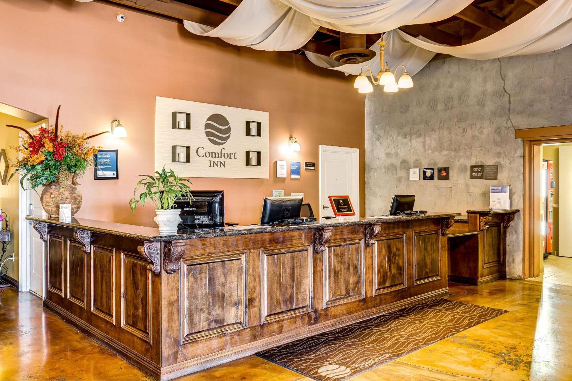 Comfort Inn Pomona Near Fairplex Экстерьер фото