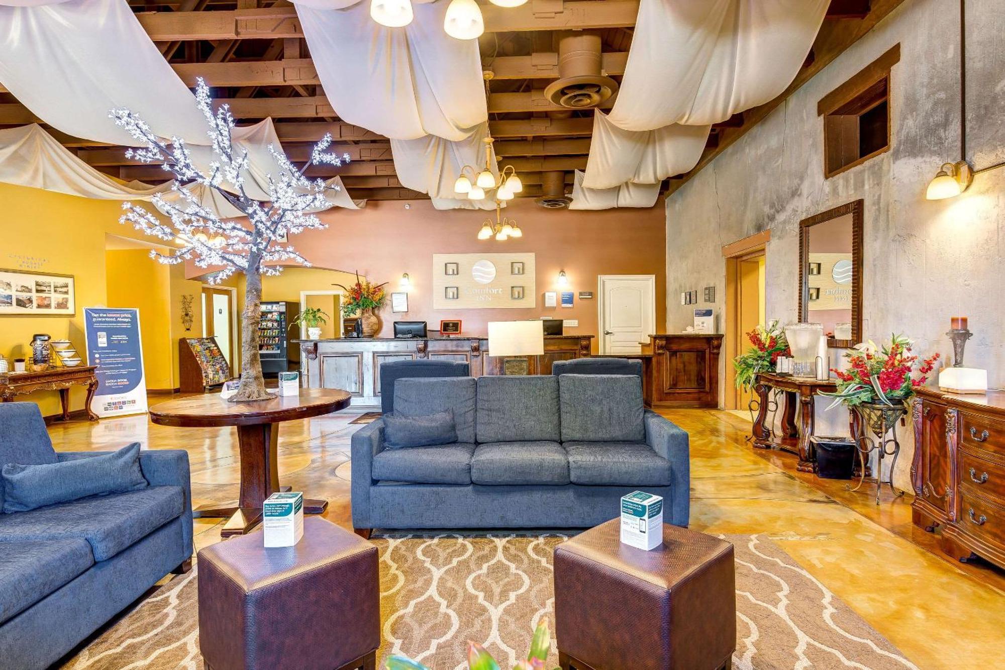 Comfort Inn Pomona Near Fairplex Экстерьер фото